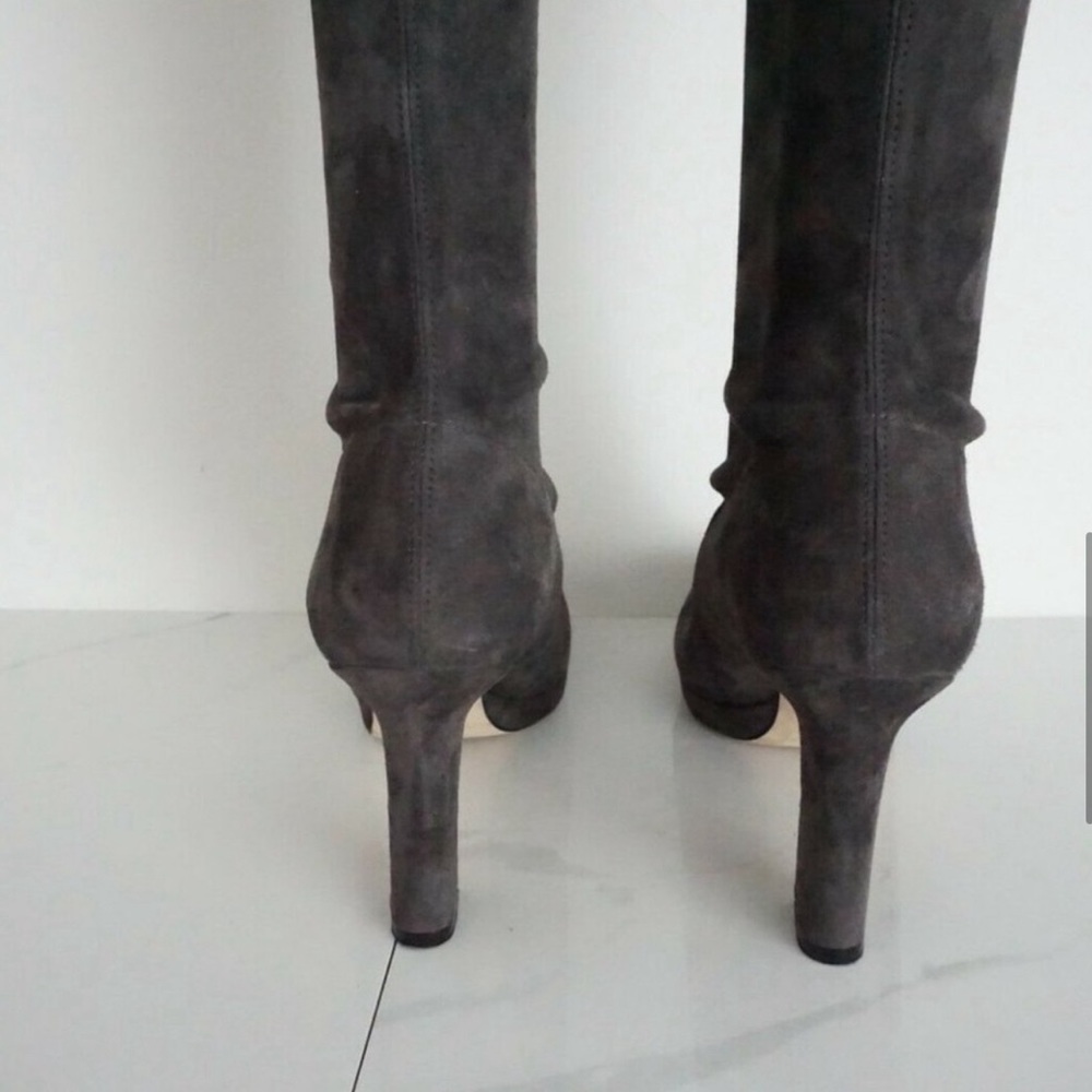 Size 8.5 - Picture 9 of 13
